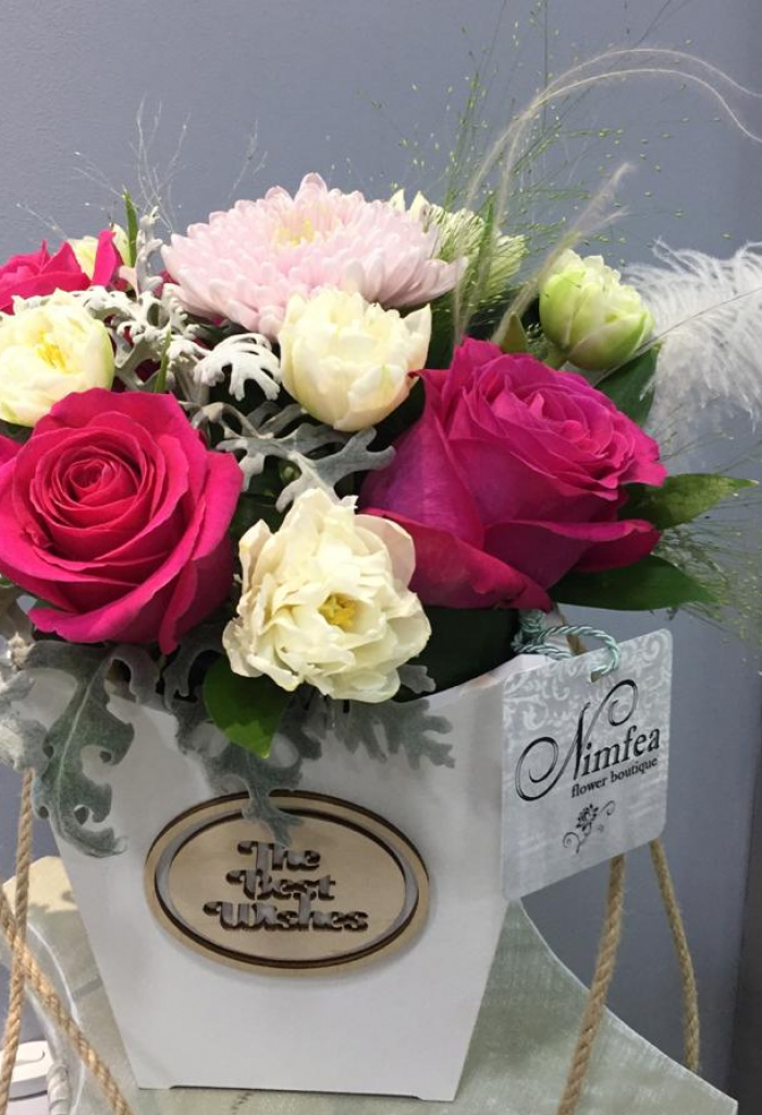 Букет в шляпной коробке №14 Nimfea Flowers Boutique