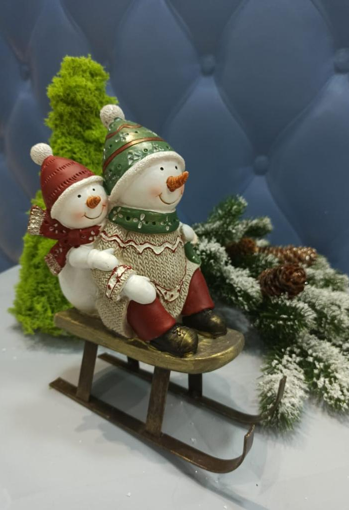 Сувенир "Снеговики на санках" Nimfea Flowers Boutique