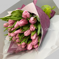 Монобукет из 27 тюльпанов Nimfea Flowers Boutique