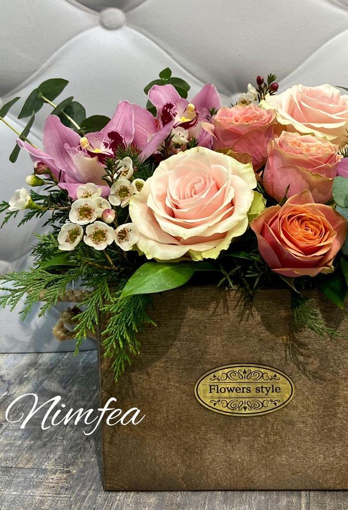Цветочная композиция №23 Nimfea Flowers Boutique